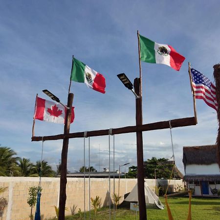 Camping Y Cabanas Chelem Bagian luar foto