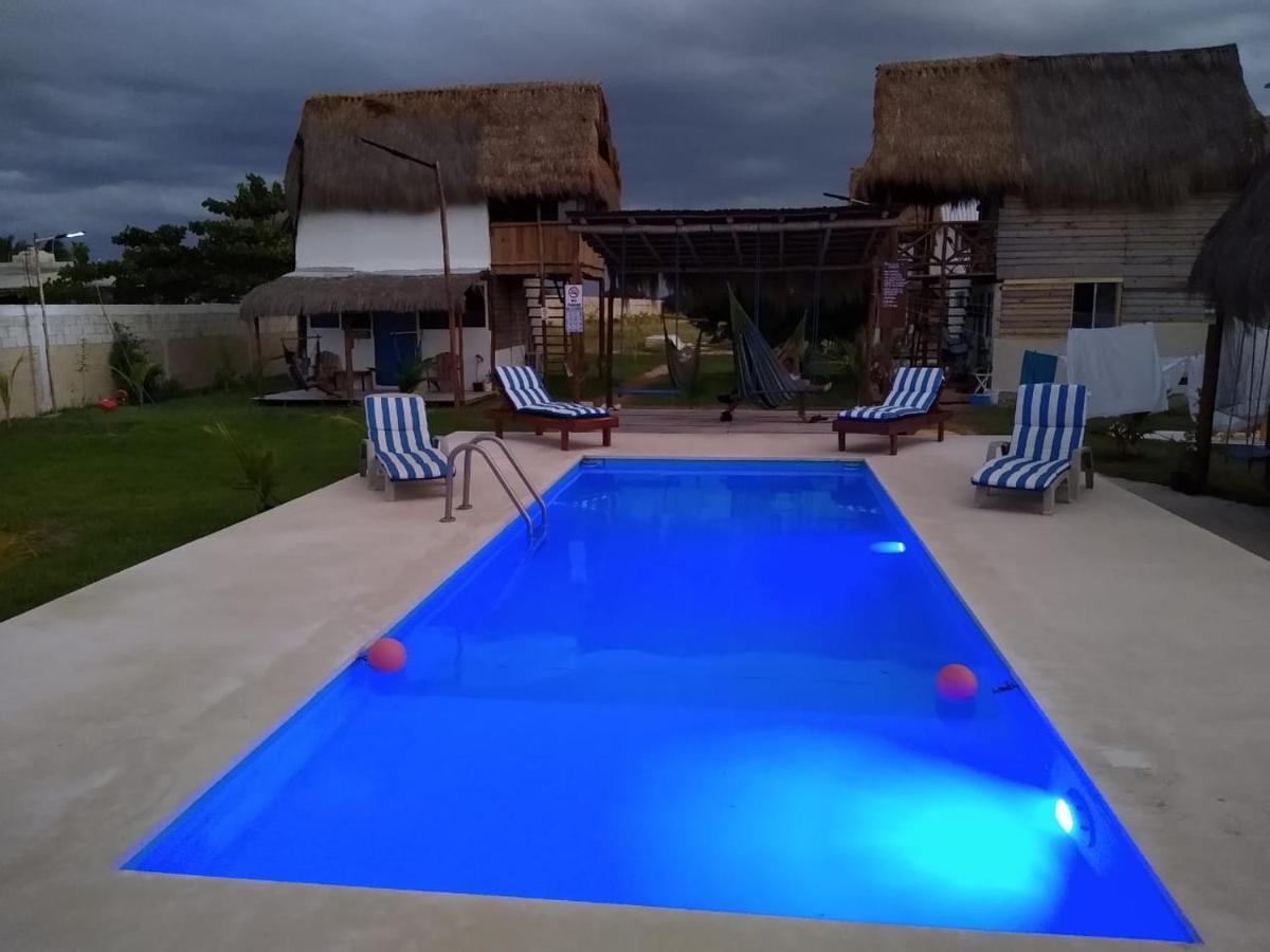 Camping Y Cabanas Chelem Bagian luar foto
